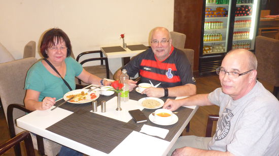 Dann gab es erstmal Abendessen und....