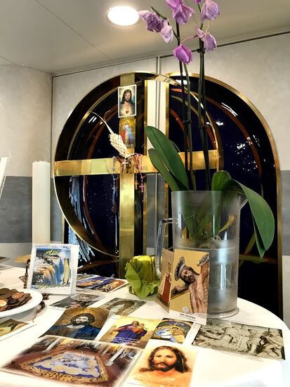 In der Bordkapelle hat uns Angelika auf Palermo eingestimmt.