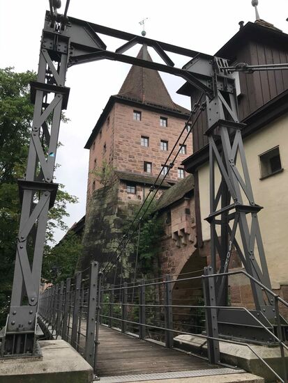 Und rüber geht's.