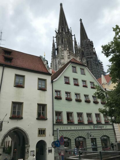 Irgendwo schaut immer der Dom hervor.