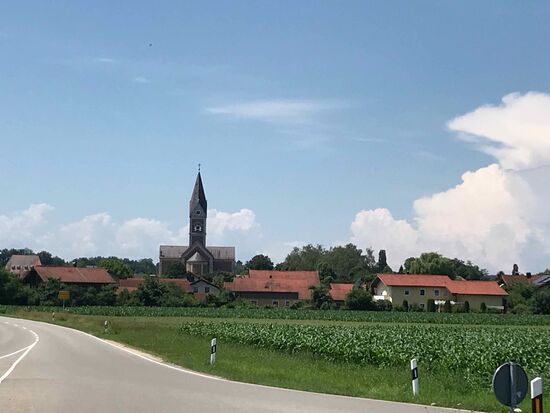 Fridolfing ist in Sicht.