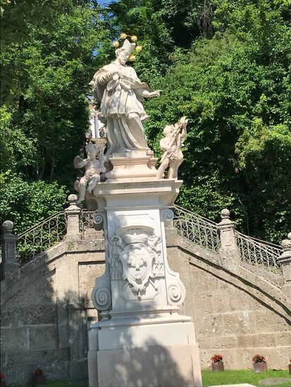 Auf der österreichischen Seite.