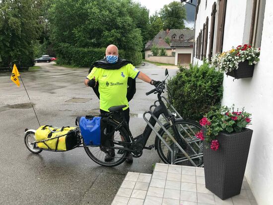Die letzten km zur Jugendherberge geht es nochmal durch den Regen bergauf. Aber ich bin da