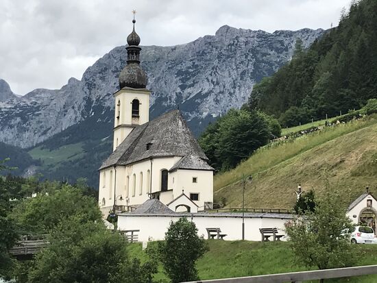 Kirche Ramsau, berühmtes Fotomotiv.