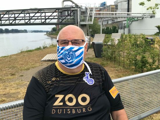 ......natürlich im richtigen Outfit 