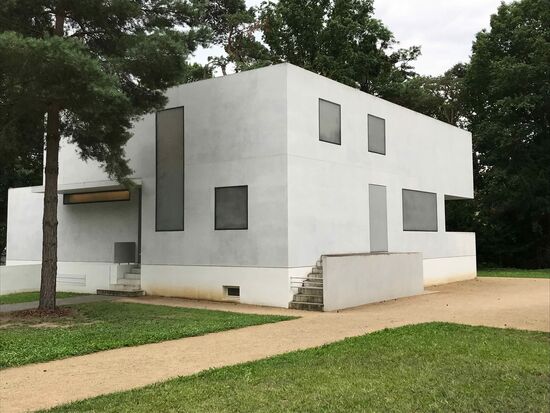 Bauhaus.