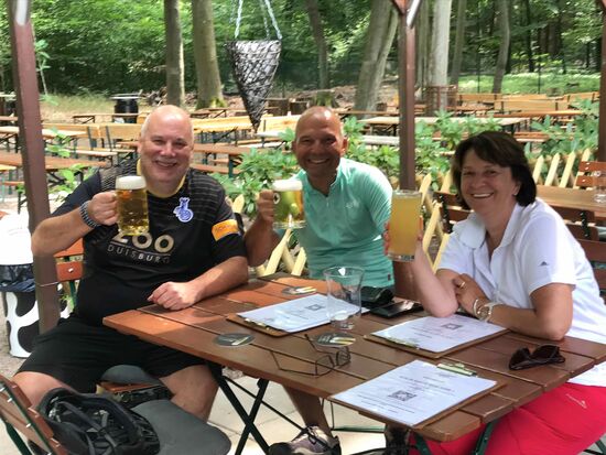 Und dann gibt es ein Treffen von Voerdern am Wannsee