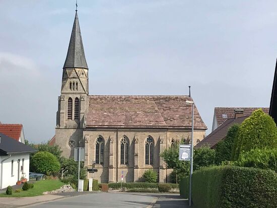 Die zweite Kirche im Ort.
