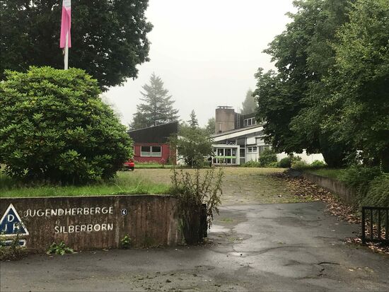 Hier hatte ich eigentlich gebucht, aber die machen erst im August wieder auf.