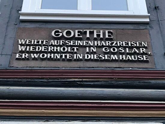 Ist ja klar, dass der auch schon hier war, und ratet mal, was hier früher war?....