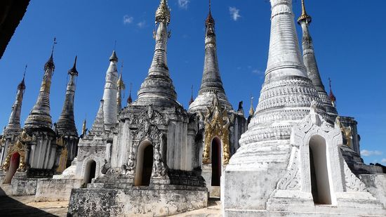 zur Abwechslung mal wieder ein paar Stupas