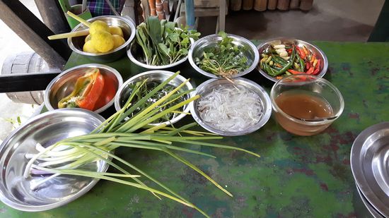 alle Zutaten schon vorgeschnibbelt und vorbereitet