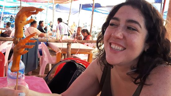 hart im Nehmen, sie hat sogar Frosch probiert. Allerdings an einem anderen Tag - Gottseidank