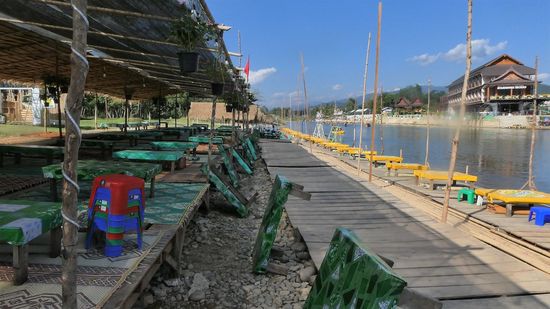 .. aber die Vielzahl der Tische gibt mir zu denken...