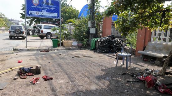 Autowerkstatt - gerade kein Kunde da