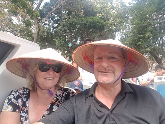 im Bus gabs übrigens auf dem Oberdeck kostenlose Hüte zum ausleihen