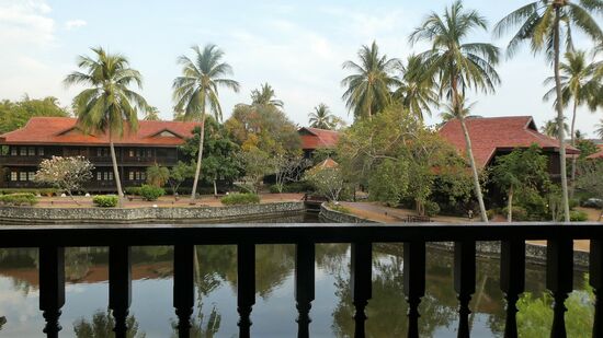 und der Blick vom Balkon ist auch nicht von schlechten Eltern....