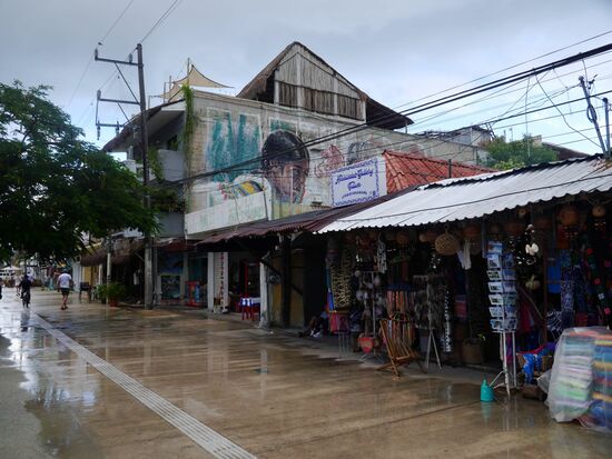 Der Regen ist ein steter Begleiter auf unserer Reise durch Yukatan, es sind allerdings immer nur kurze Schauer.