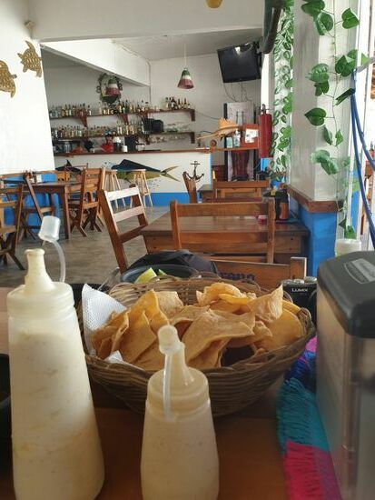 Tacos werden oft als "Gruß aus der Küche" gereicht und fehlen bei keinem Essen. A pro pos Essen: In dieser Hinsicht hat Tulum uns wirklich enttäuscht. Wir lieben ja die kleinen Straßenstände, die nur ein paar Gerichte in petto haben. Selbst die waren in Tulum nicht gut.