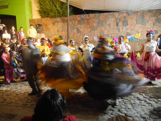 Viva Mexico! Viva Mexiko! Dieses Lied war ständig zu hören.