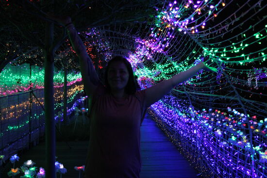 Laura im Lichterparadies