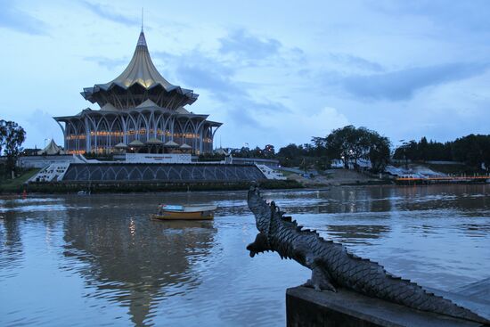 das Parlamentsgebäude - auch liebevoll die Zitronenpresse genannt
