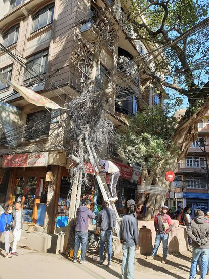 "GEW Mitarbeiter vor Ort"