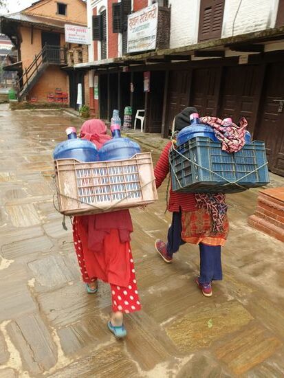 Wisst Ihr, wie schwer diese Flaschen sind?