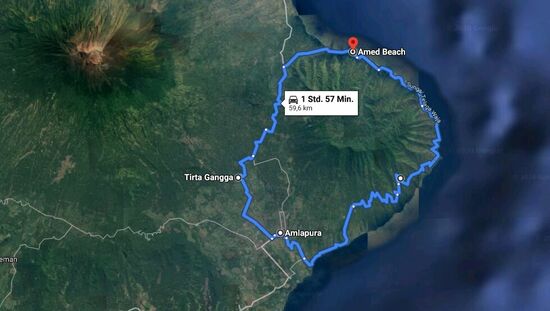 In der linken oberen Ecke sieht man sehr schön den Mount Agung.
2 Stunden stimmen übrigens nicht, schneller als 20 km in der Stunde kann man hier nicht fahren. Außerdem hab ich an so vielen Stellen gehalten wegen der schönen Aussicht