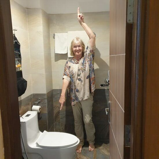 "Aufs Klo gehen und duschen gleichzeitig!" freut sich Maritta.