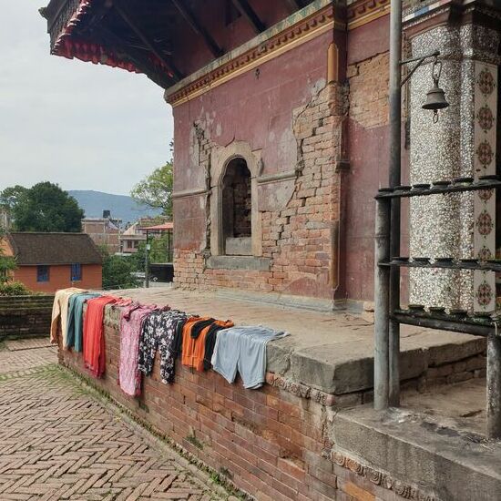 Tempel oder nicht, die Wäsche will getrocknet werden!