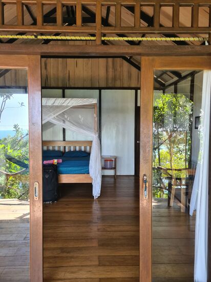 Darüber auch nicht.