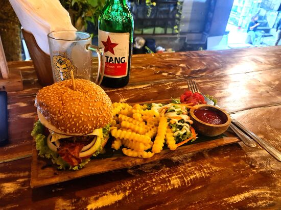 Und selbst ein Burger wird zum Genuss.