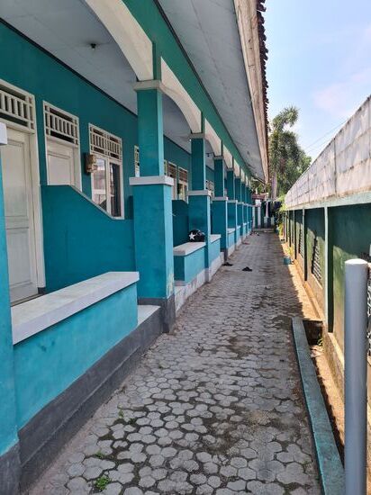 Eine kleine Terrasse gehört meistens auch dazu.