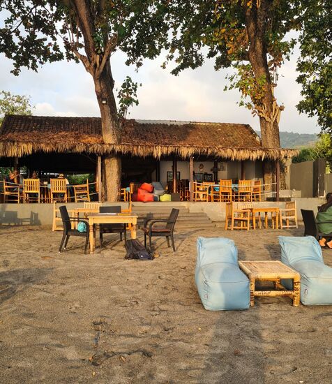 Hier in Senggigi eine schöne Abendstimmung