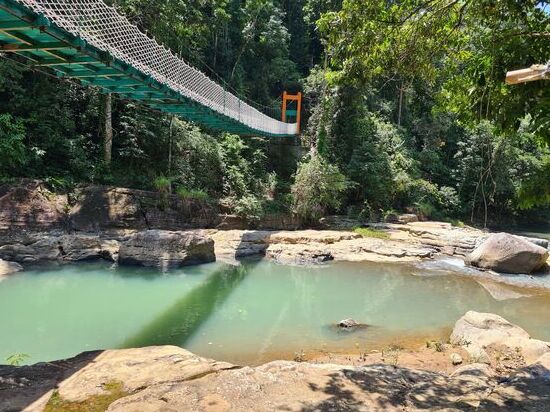 Dann wieder hochkraxeln, und oben hätte ich direkt wieder ins Wasser gehen können.