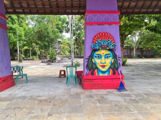 Der Eingang, ich bin an dem Vormittag der einzige Besucher.