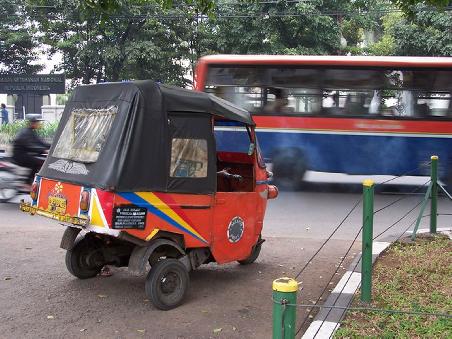Motorisierte Rikshaws snd die Hölle, TukTuk fahren in BKK dagegen ist entspannenden