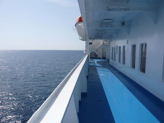 Auf der Fähre
Hier ist das Video zu der Reise