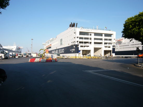 Hafen von Palermo
Info Sizilien