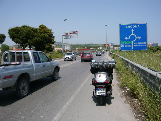 Die Adriatica entlang nach Rimini
Info Adriatica