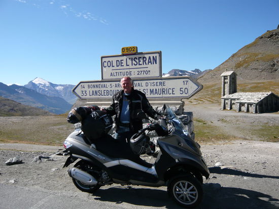 Col de Iseran zweit höchster Alpenpass 2770m
Info 1
Info 2