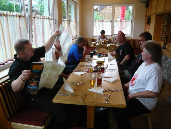 Gemütliches Essen in Wängle nahe Reutte
Flugroute der Tour