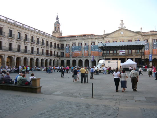 Vitoria-Gasteiz Hauptstadt Baskenland
Info Vitoria-Gasteiz 