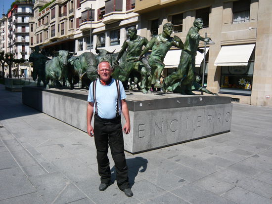 Sepp in Pamplona Spanien