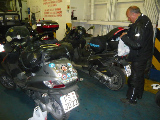 Fähre Barcelona nach Genua