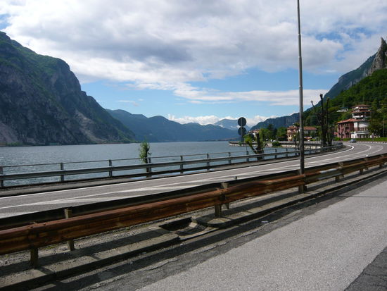 Comersee Italien
Info  1
Info  2