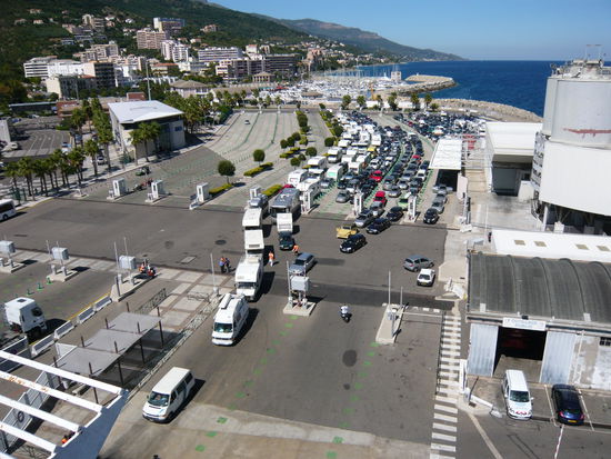 Fähre Bastia nach Genua