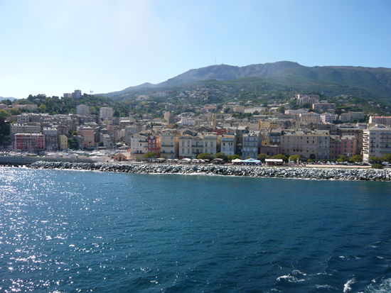 Fähre Bastia nach Genua