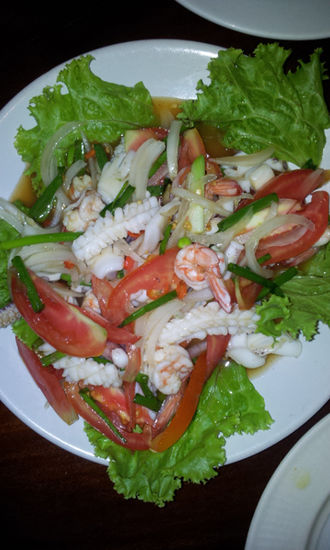 Seafood-Salat, der Beste, den wir je gegessen haben.